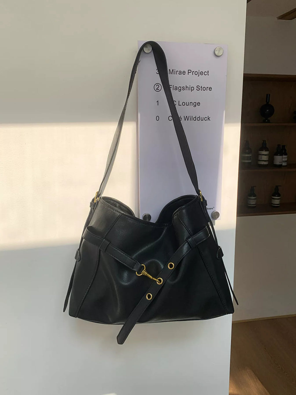 fee93e3170824acc8b6bb5f93d0065ee-Max-Origin